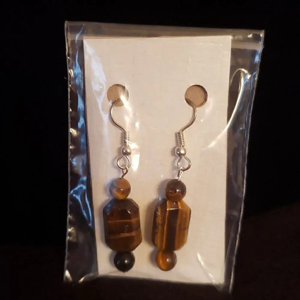 NEW, Never Worn Gorgeous Hand-Crafted Tigerseye Tiger's Eye Drop Earrings
